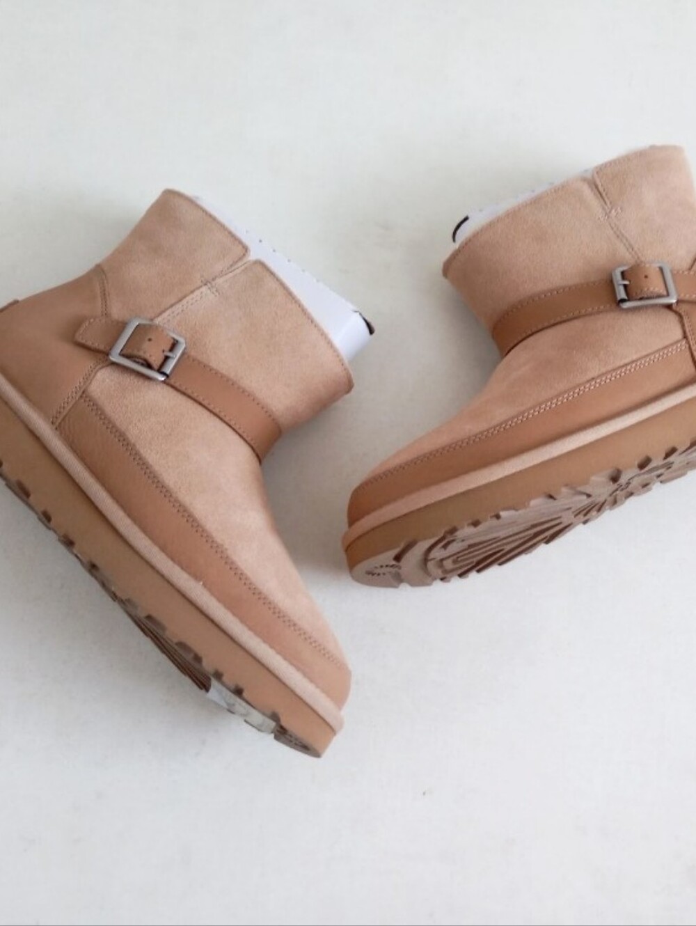 UGG Classic Mini Bellina belted tan shearling lined boots - Picture 2 of 13